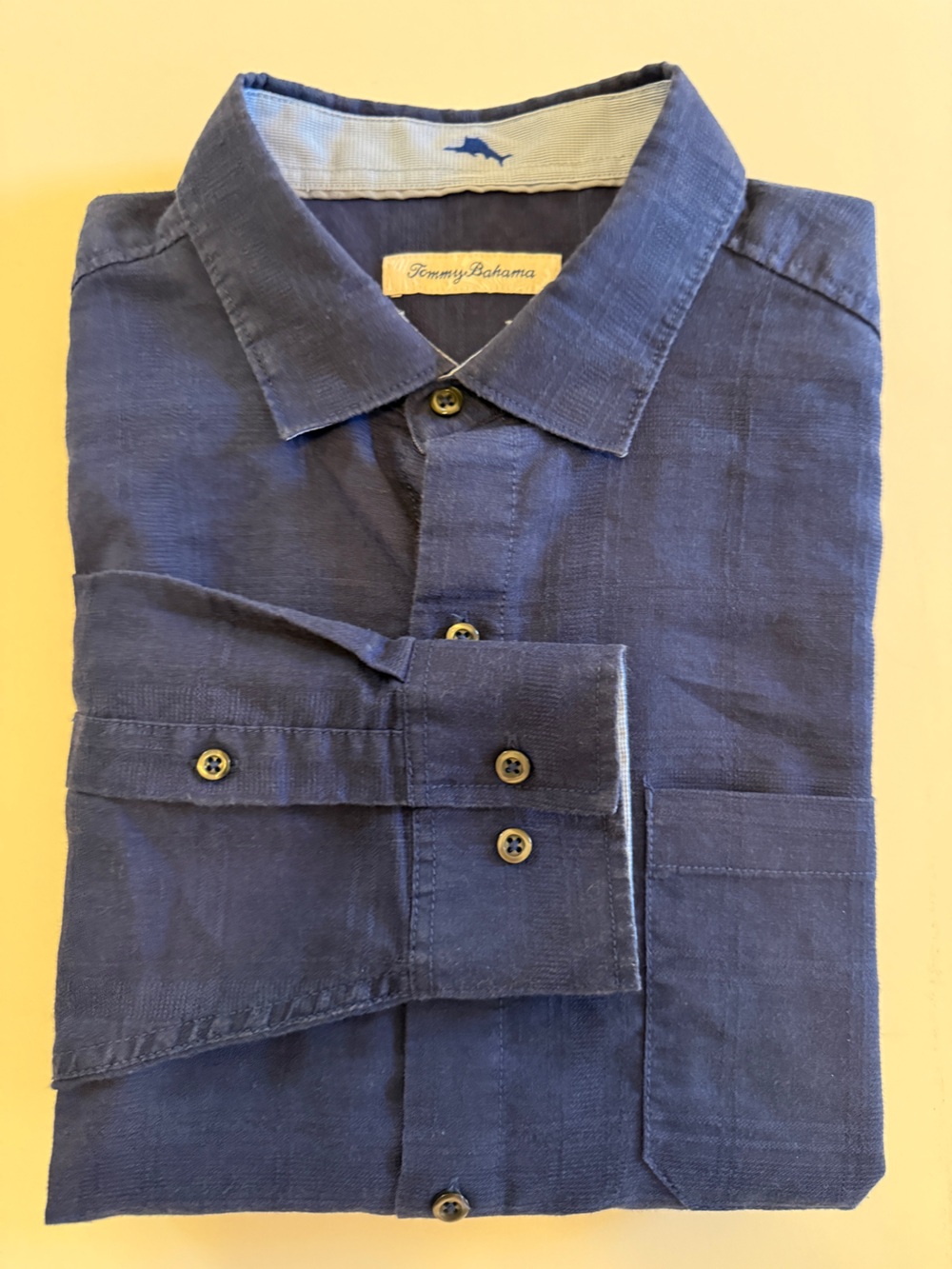 Tommy Bahama Men’s Long Sleeve Shirt – Size Large – Navy Blue – Linen Blend - Picture 14 of 15